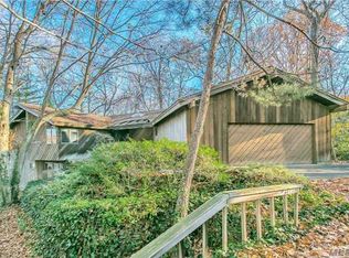 126 Bay Ave, Halesite, NY 11743