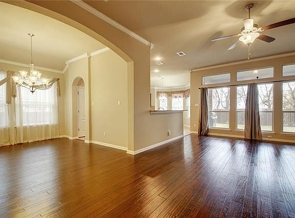 5th image of 4508 Monterosa Ln