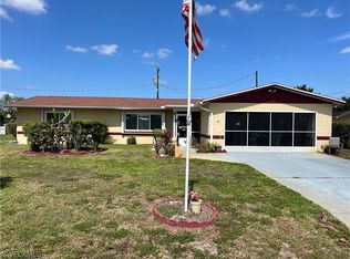 202 Fireside Ct, Lehigh Acres, FL 33936