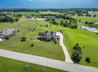 10078 N Halstead Dr, La Porte, IN 46350