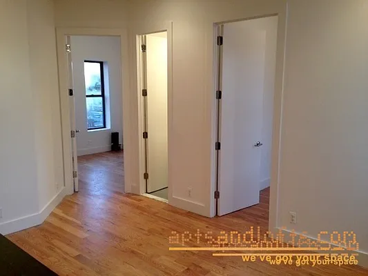 Rented by aptsandlofts.com | media 36