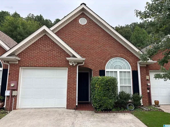 126 Hayesbury Ct, Pelham, AL 35124