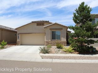 6935 Tombstone Rd NW, Albuquerque, NM 87114