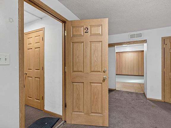 2nd image of 211 Park Ave #2