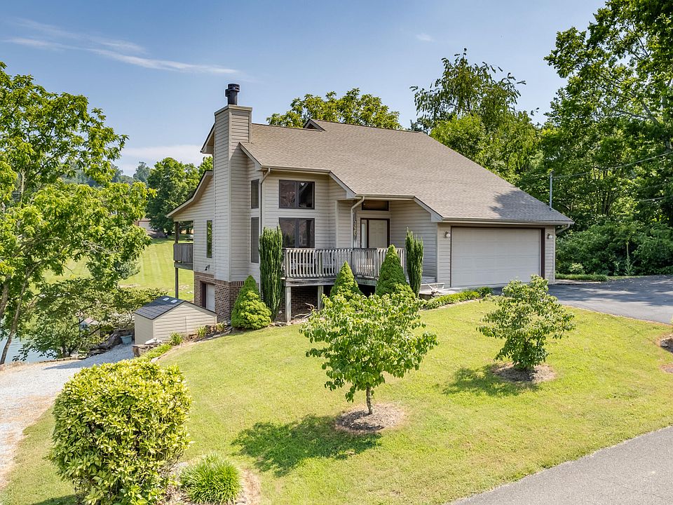 1st image of 120 Carter Dr