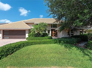 805 Pine Village Ln, Naples, FL 34108
