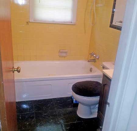 3rd image of 702 S Tennessee St