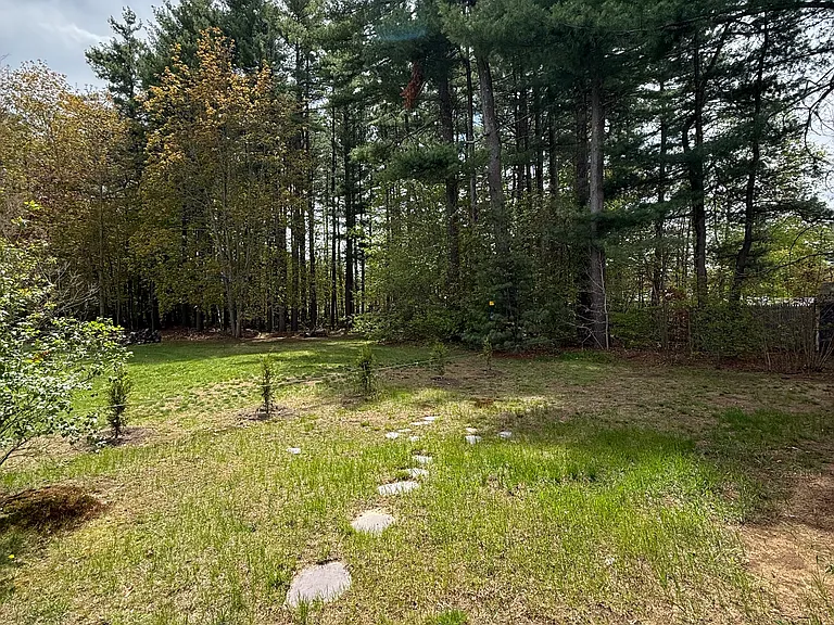 4 Strafford Rd #2 — Photo 4