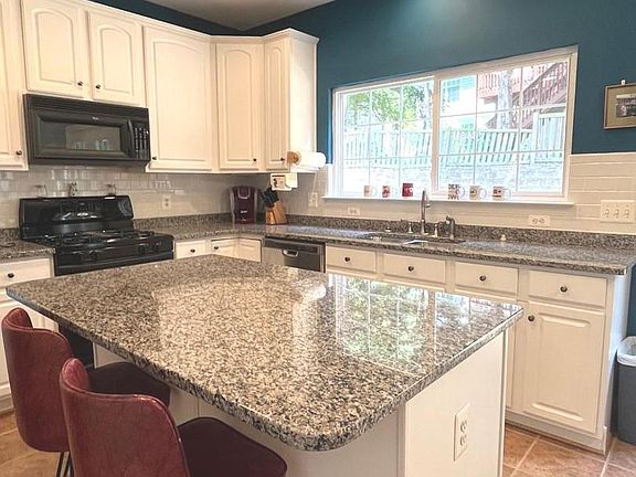 2nd image of 15263 Chincoteague Ct