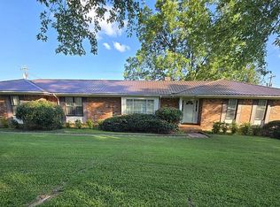 1562 State Highway 30 E, New Albany, MS 38652