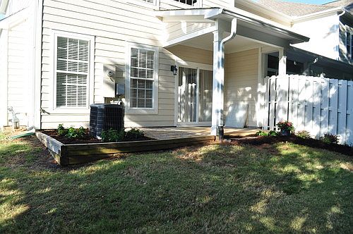 5th image of 911 Bartlett Cir