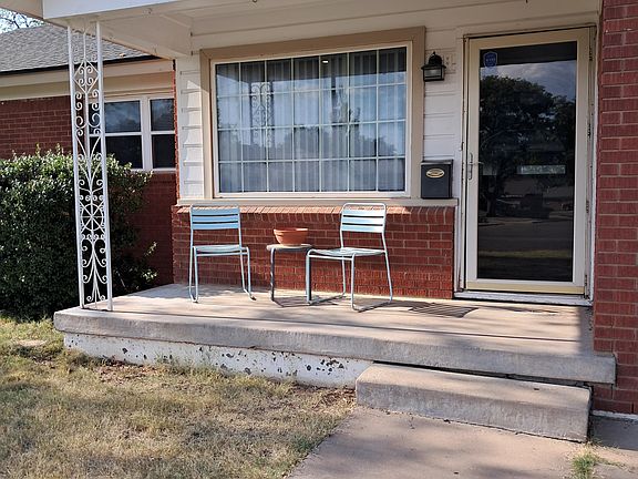 Comfy front porch.