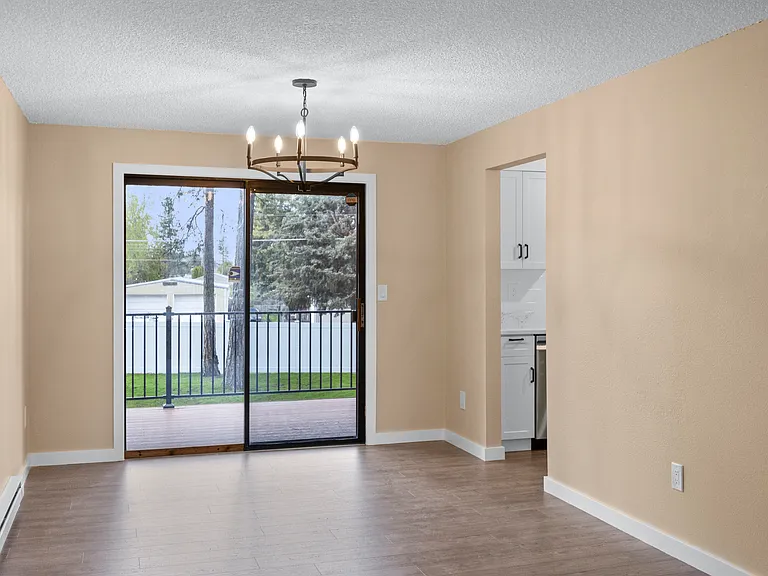 9511 E Archery Ave — Photo 4