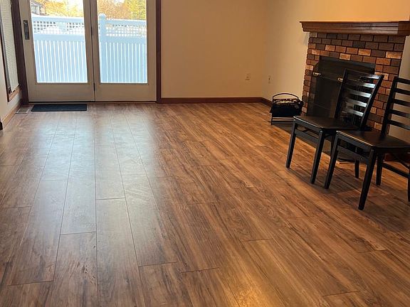 5th image of 21 Arthur Dr