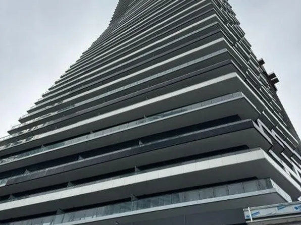 448 Burnhamthorpe Rd W #1803, Mississauga, ON L5B 0M5