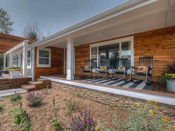 317 W Virginia St, La Veta, CO 81055