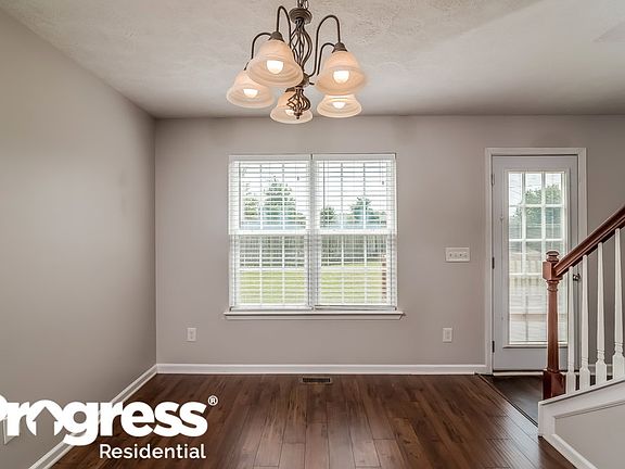 3rd image of 638 Belinda Pkwy