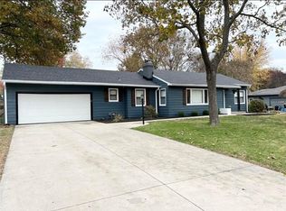 4519 Westridge Rd, Kansas City, MO 64133