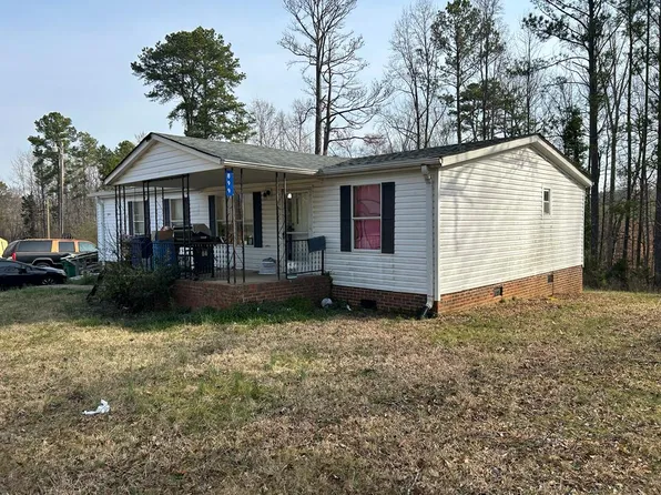 899 S Charleston St, Blacksburg, SC 29702