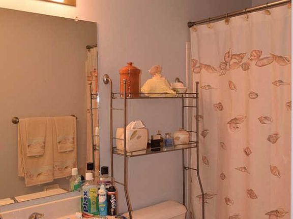 5th image of 7878 Jessies Way APT 204