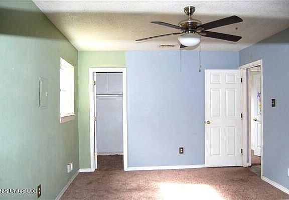 5th image of 4226 Martha Ct