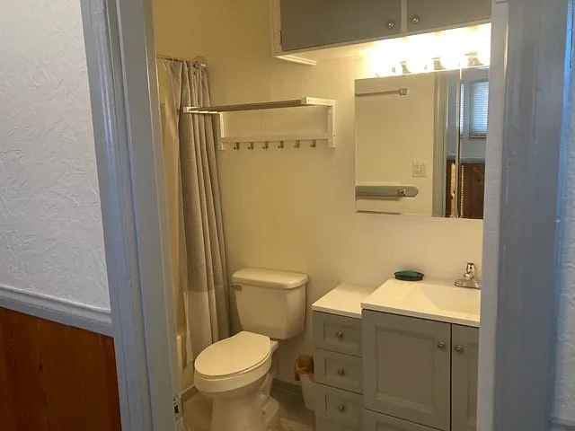 311 Adams St — Photo 5