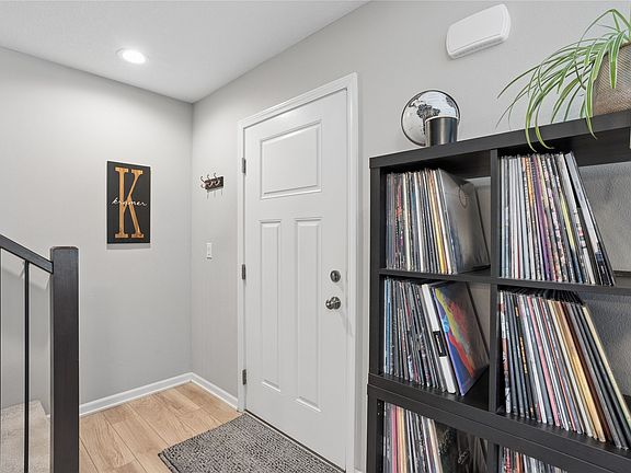 5th image of 1018 NE 57th Ln