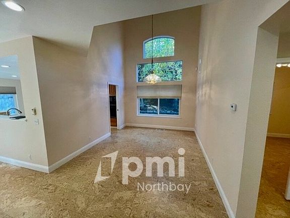 5th image of 3229 Bear Creek Dr
