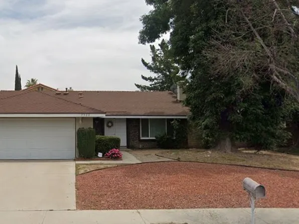 9320 Hanna Ave, Chatsworth, CA 91311