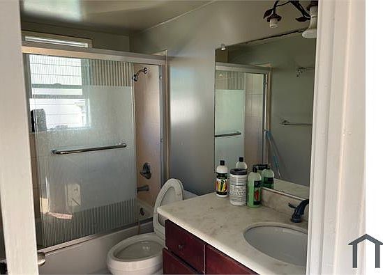 2nd image of 3164 San Bruno Ave