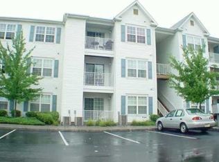 1732 Waterford Dr, Edison, NJ 08817