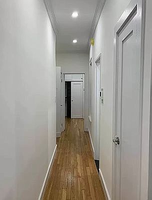 3rd image of 128 E 83rd St APT 5D