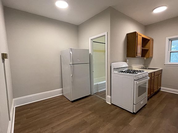 2nd image of 1209 Gilpin Ave APT 3