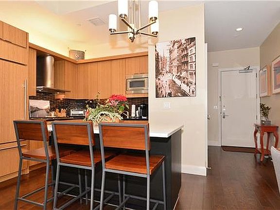 3rd image of 70 Little St W #4A