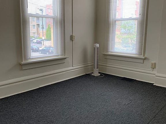 5th image of 243 Chittenden Ave APT D