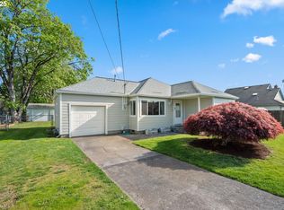 16429 SE Woodward St, Portland, OR 97236