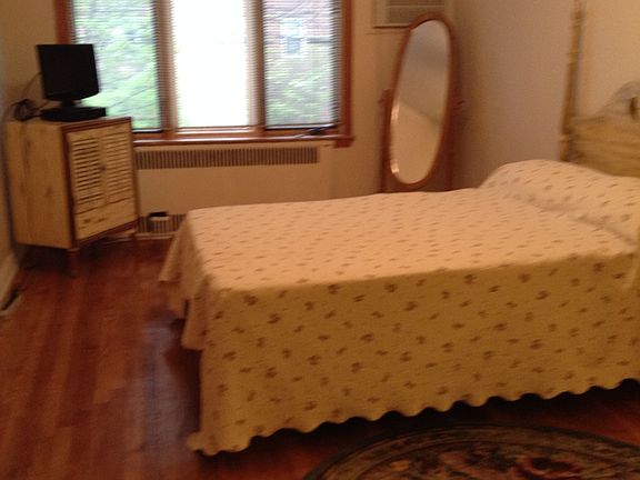 2nd image of 6625 Burns St