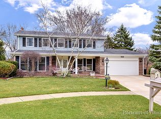 23W428 Moraine Ct, Naperville, IL 60540