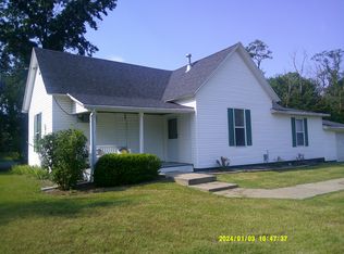 1611 N Dozier Station Rd, Columbia, MO 65202