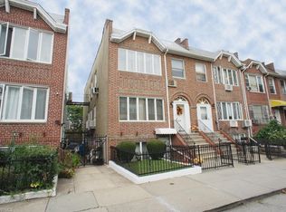 1252 Tabor Ct, Brooklyn, NY 11219