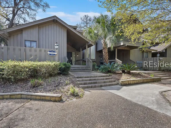 21 Haul Away APT 14, Hilton Head Island, SC 29928