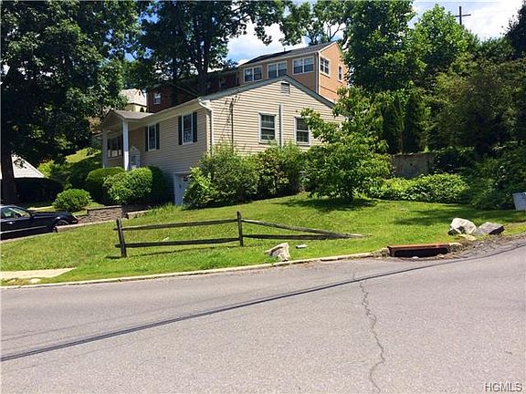 3rd image of 104 Westminster Dr