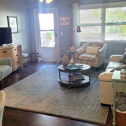 2nd image of 5920 18th St N APT 9