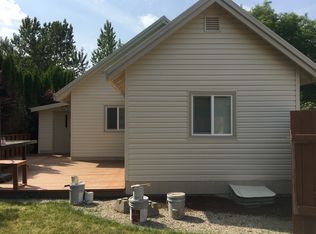 172 Cherry St, Woodburn, OR 97071