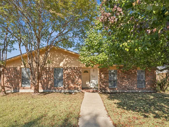 3113 Ridgemoor Dr, Garland, TX 75044
