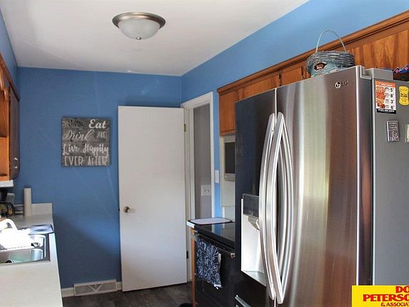 4th image of 1717 N Lincoln Ave