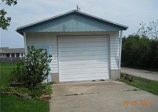 2nd image of 505 5th Ave