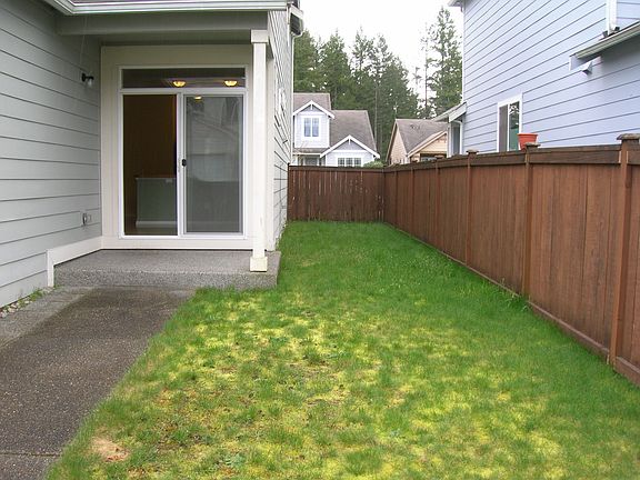 4th image of 8556 Webster Dr NE