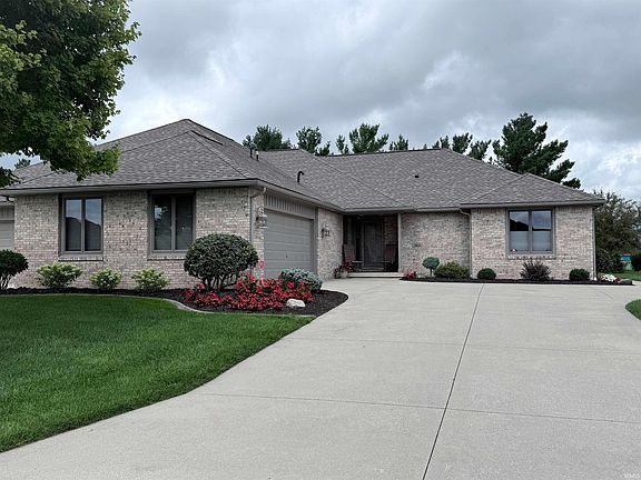 2nd image of 3016 Lamplighter Ln
