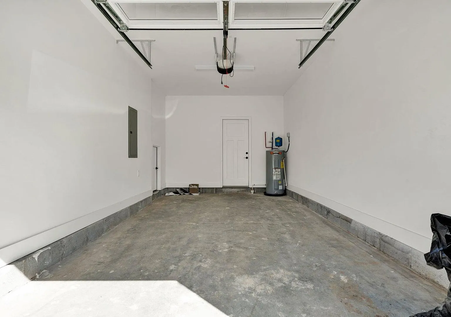 Brand New Townhome 3 bed 3 bath — Photo 4